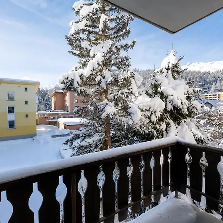 Апартаменти Charming In *